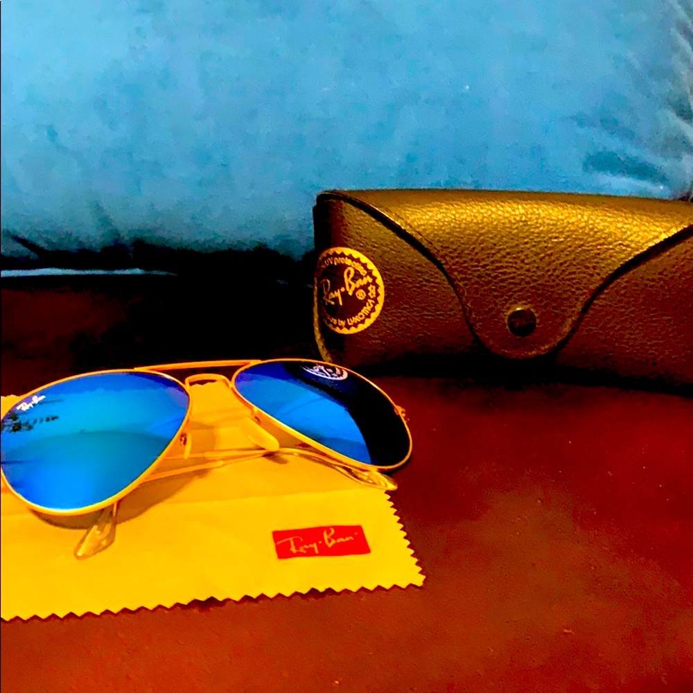 Ray-Ban Aviators - Blue Mirror